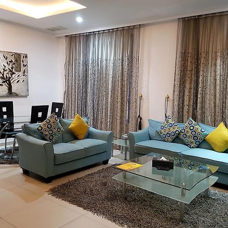 Al Muhanna Plaza Luxury Apartments Kuwait City Luaran gambar