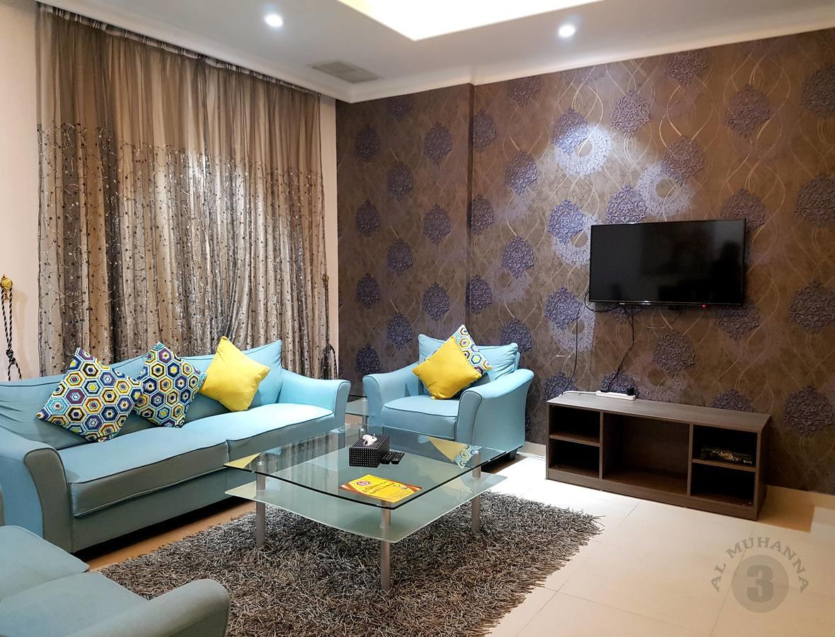 Al Muhanna Plaza Luxury Apartments Kuwait City Luaran gambar
